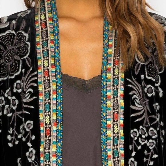 Johnny Was Okinawa Black Velvet Embroidered Kimono/Jacket NWT (short version) - Picture 6 of 11